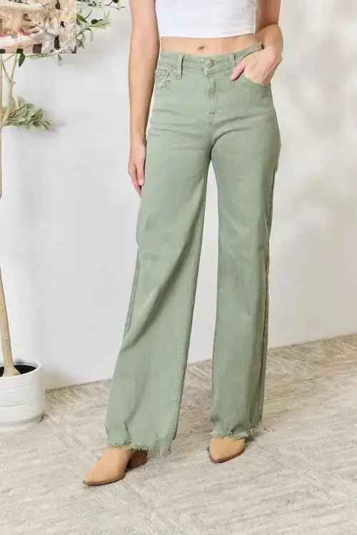 Effortlessly Chic Every Day: Why We Love RISEN Raw Hem Wide-Leg Jeans - MegaSuperStar