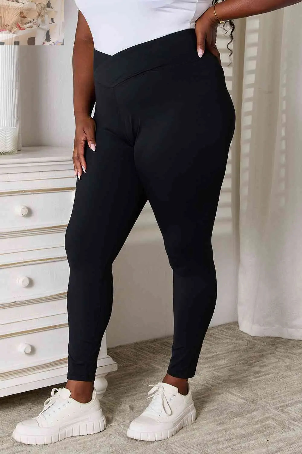 Basic Bae V-Waistband Sports Leggings - MegaSuperStar