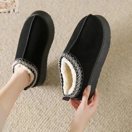 Faux Fur Center-Seam Slippers - MegaSuperStar