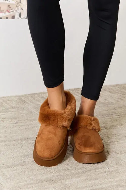 Legend Footwear Furry Chunky Platform Ankle Boots - MegaSuperStar