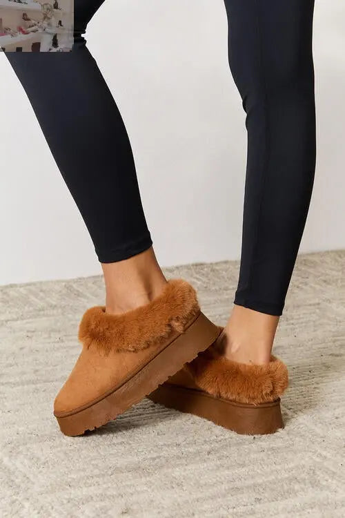 Legend Footwear Furry Chunky Platform Ankle Boots - MegaSuperStar