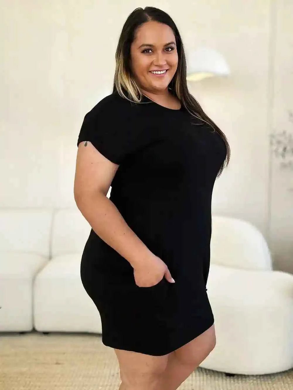Basic Dress with Pockets - Full Size Round Neck Short Sleeve Dress for Everyday Style - MegaSuperStar