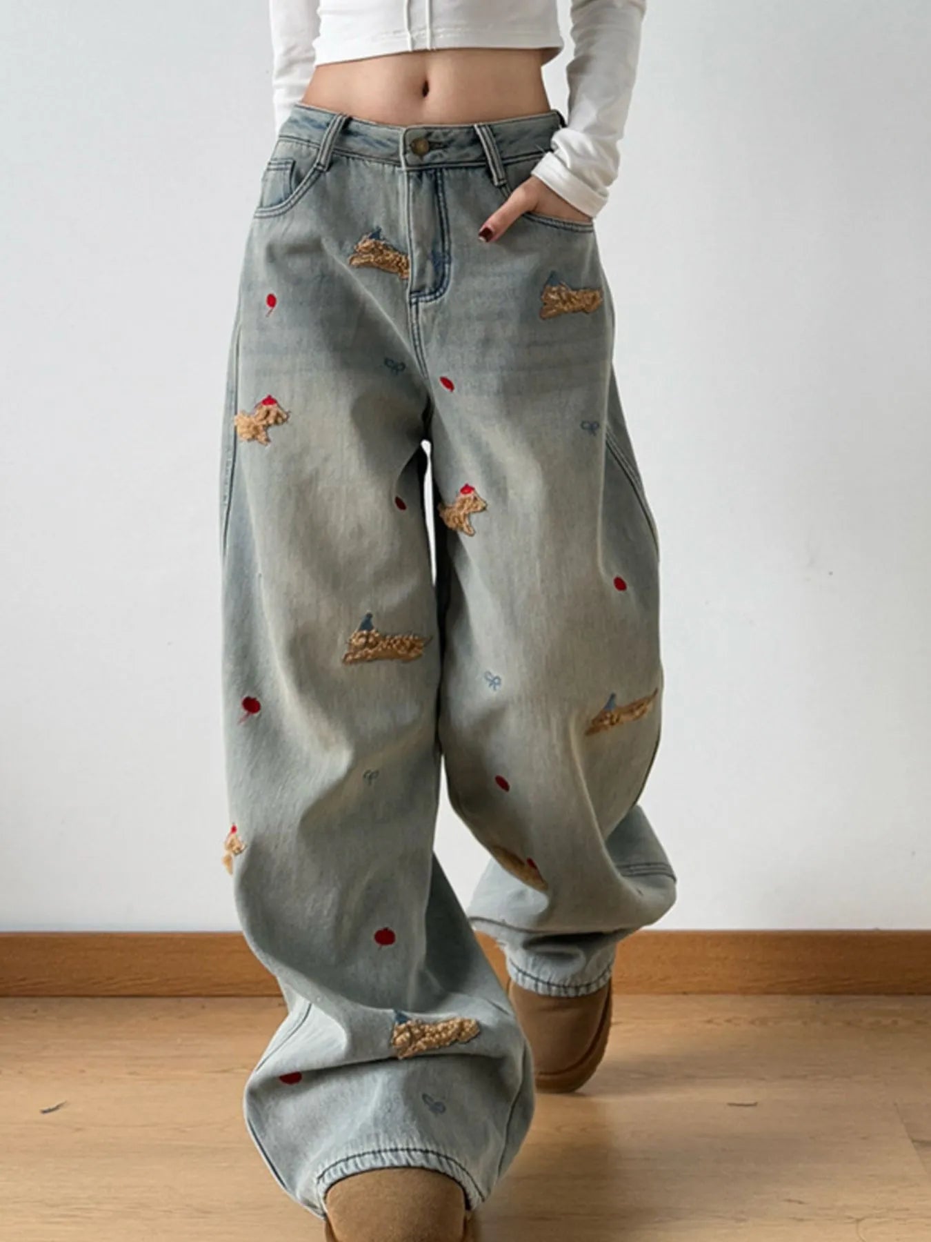 🌸 Embroidered Wide Leg Jeans - Artistic Flair 🌸 - MegaSuperStar