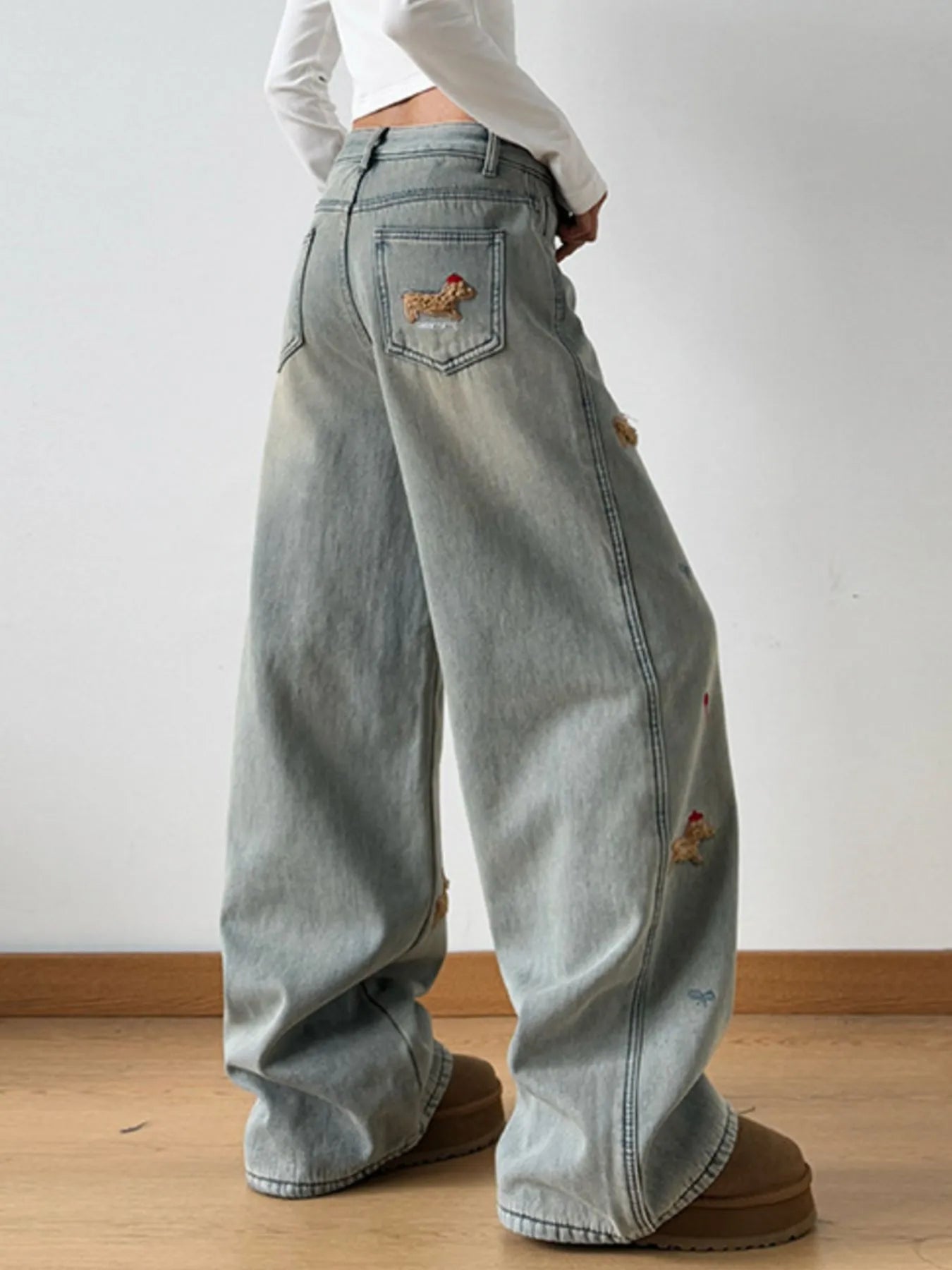 🌸 Embroidered Wide Leg Jeans - Artistic Flair 🌸 - MegaSuperStar