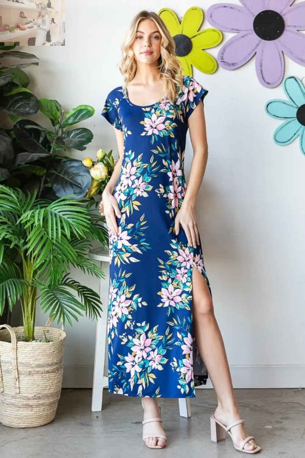 Heimish Floral Short Sleeve Dress with Slit - Full Size Design - MegaSuperStar