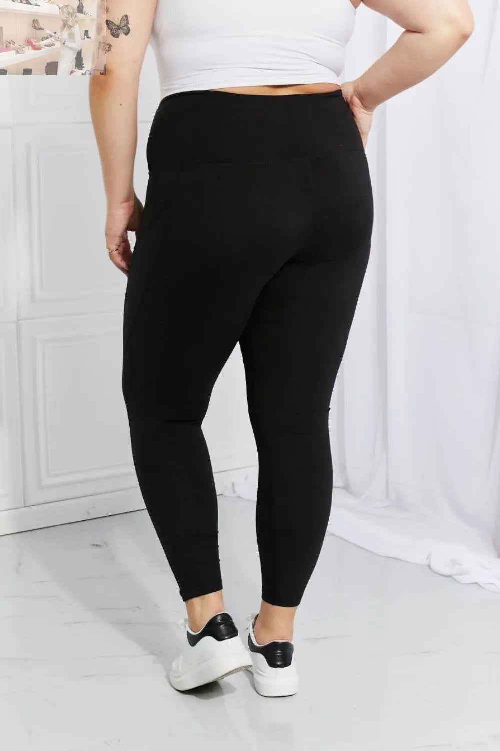 Leggings Depot Reflective Dot Active Leggings for Full - Size Strength and Lengthen - MegaSuperStar
