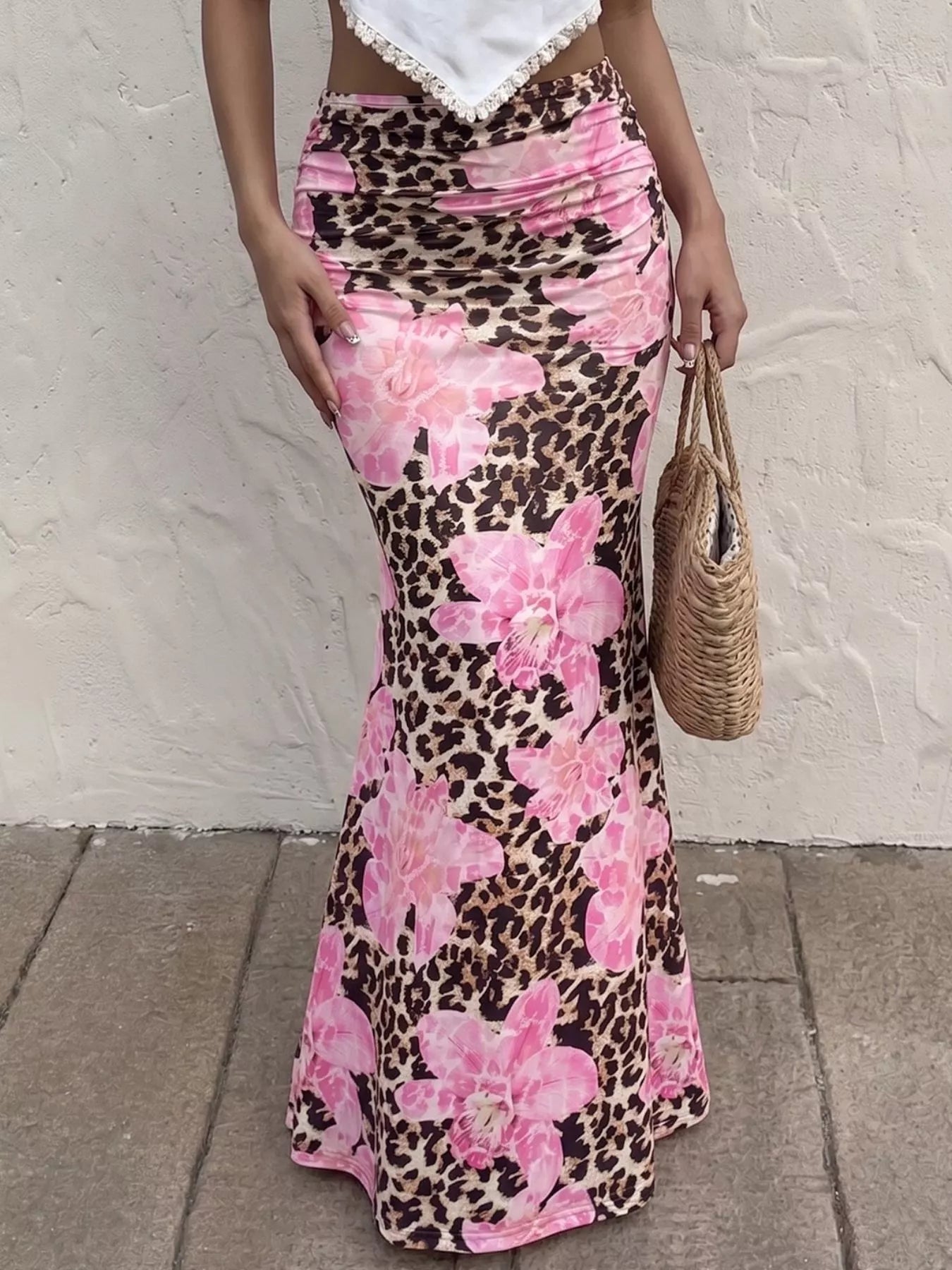 ✨ Leopard Print Bodycon Maxi Skirt 💃 - MegaSuperStar