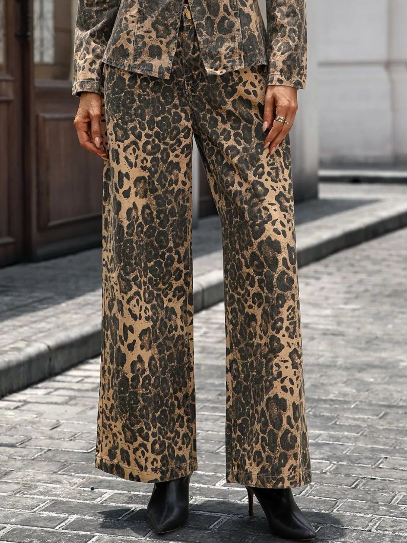 Leopard Wide - Leg Jeans - MegaSuperStar