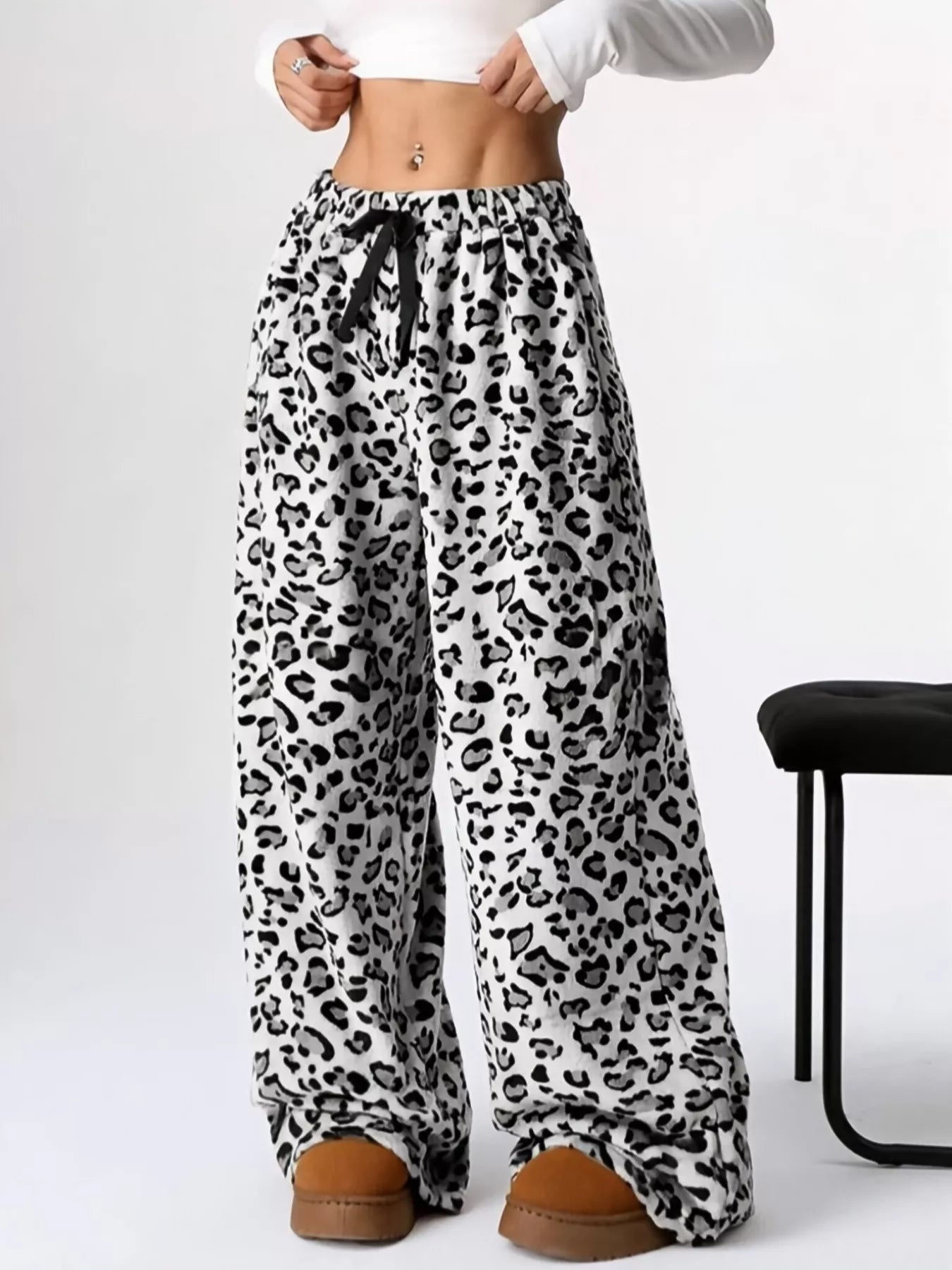 💕 Leopard Wide Leg Pants - Bold & Chic 💕 - MegaSuperStar