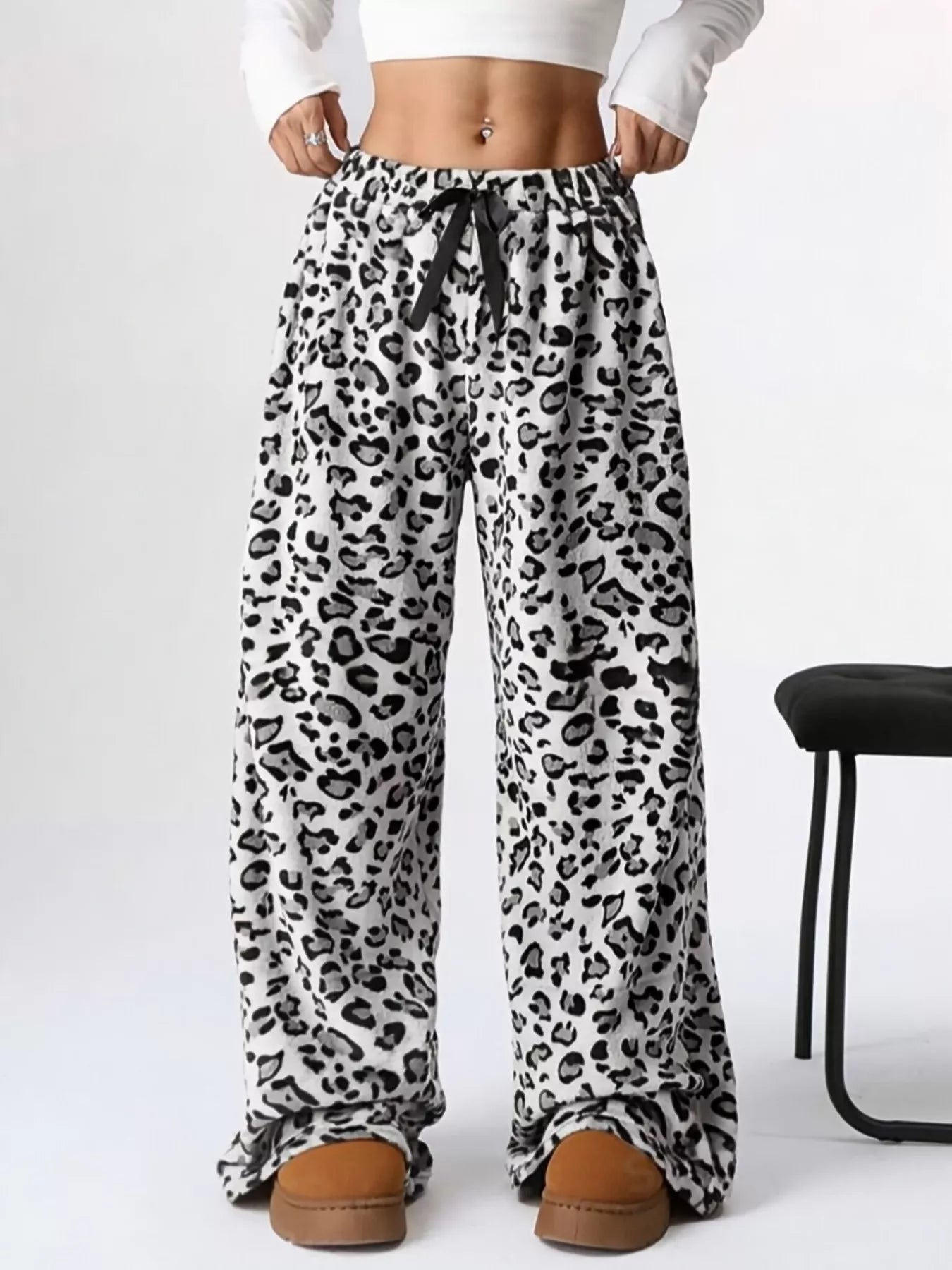 💕 Leopard Wide Leg Pants - Bold & Chic 💕 - MegaSuperStar