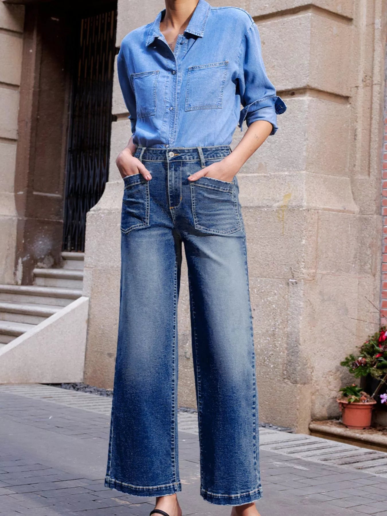 Patch Pocket Shift Jeans - MegaSuperStar