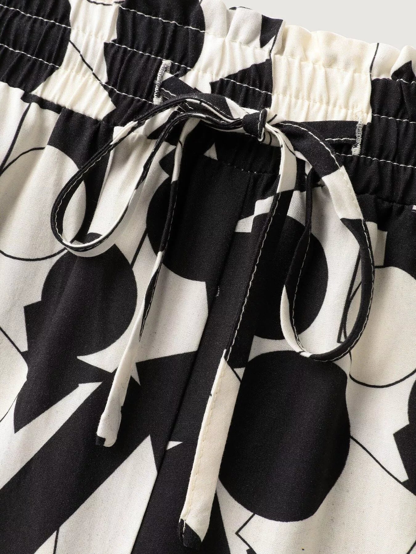 🌸 Plus Size Abstract Print Wide Leg Pants - Artistic Style 🌸 - MegaSuperStar