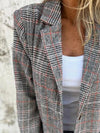 💕 Plus Size Plaid Single-Breasted Blazer - Flattering Fit 💕 thumbnail