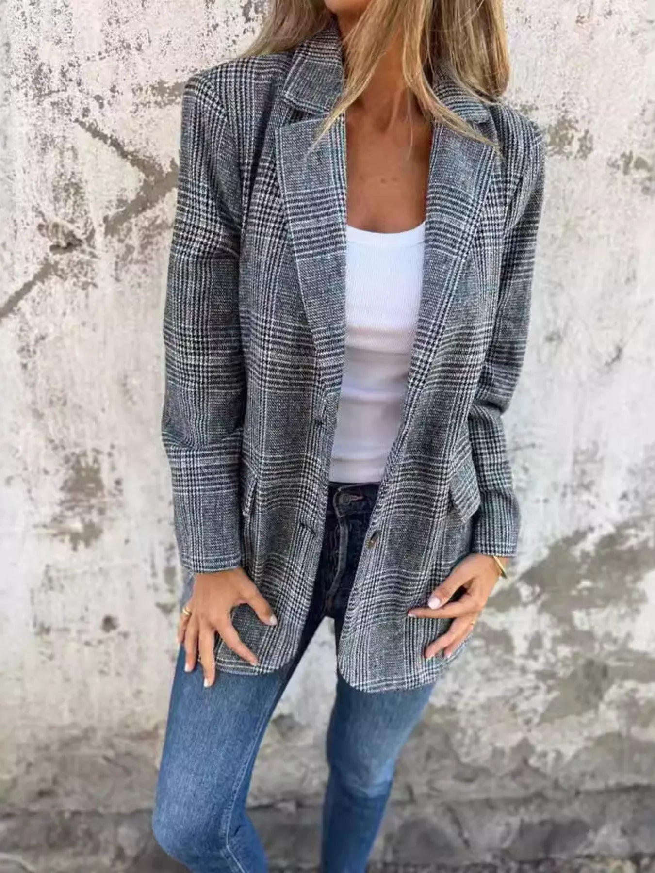 💕 Plus Size Plaid Single - Breasted Blazer - Flattering Fit 💕 - MegaSuperStar