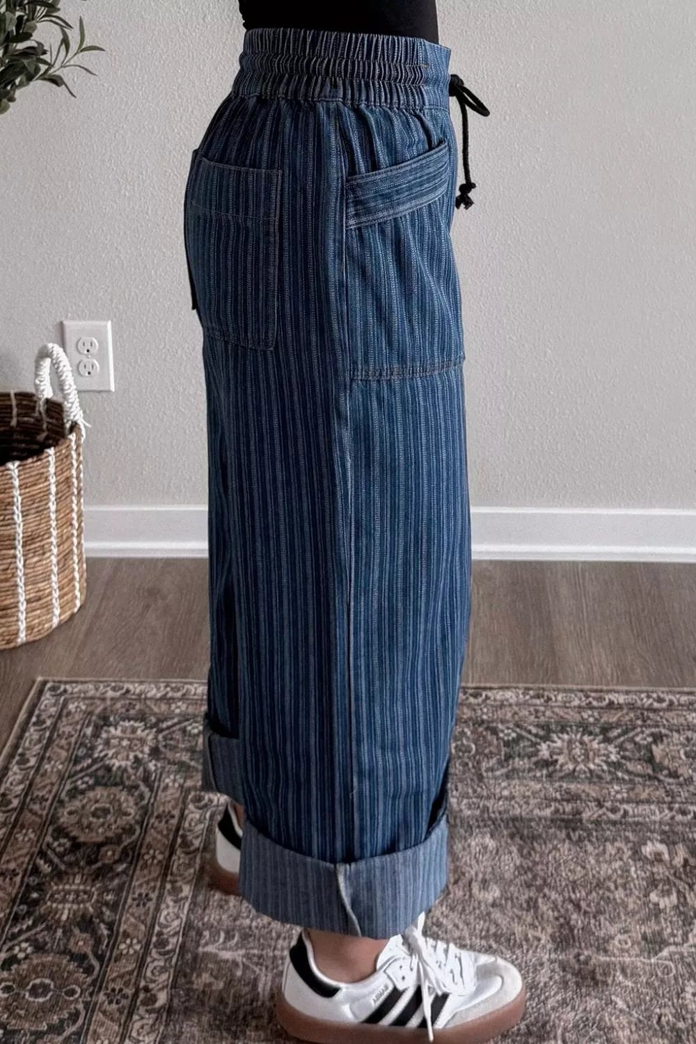 Striped Wide - Leg Jeans - MegaSuperStar