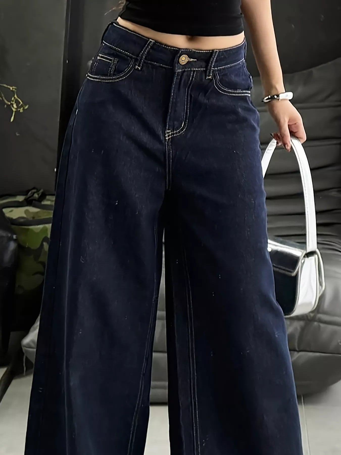 Wide Leg Jeans - MegaSuperStar