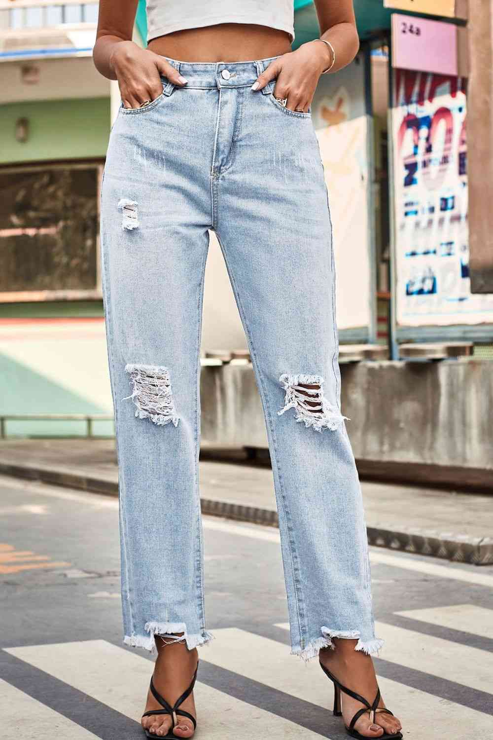 Distressed Buttoned Loose Fit Jeans - MegaSuperStar