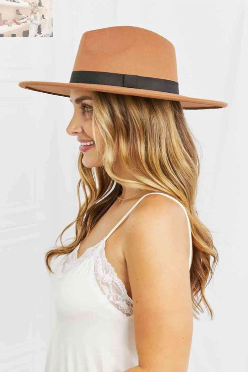 Customer styling Fame Enjoy The Simple Things Hat - Stylish Fedora for Effortless Elegance